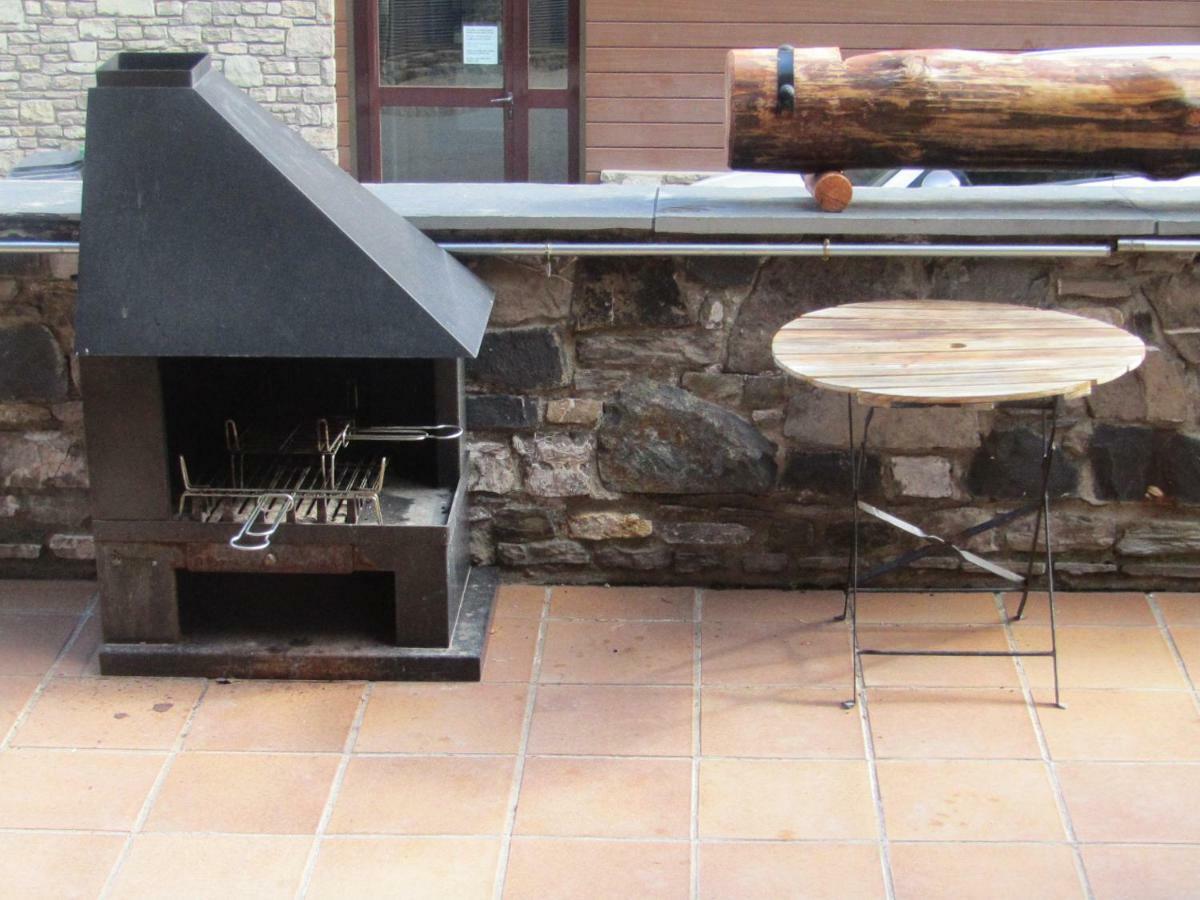 Una Terraza Con Encanto El Tarter Exterior photo